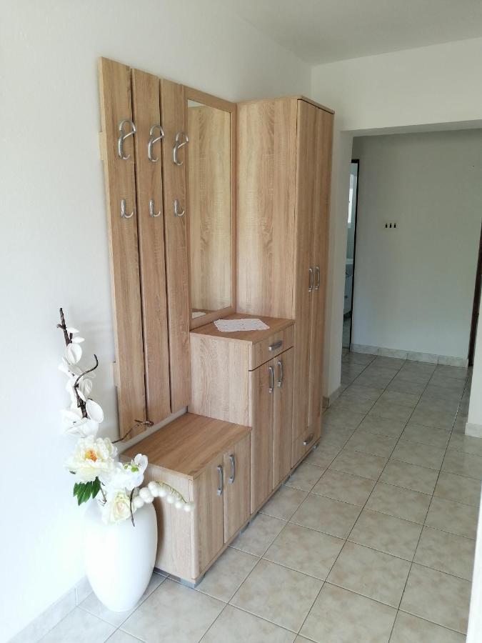 Holiday House Tunjarice โอเบรอควาซ ภายนอก รูปภาพ